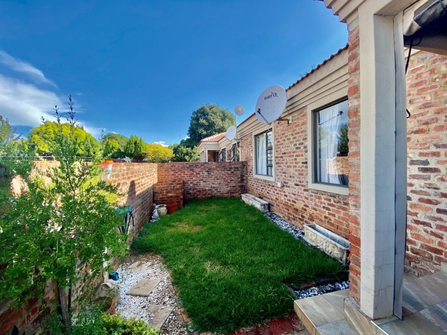 2 Bedroom Property for Sale in Potchefstroom North West